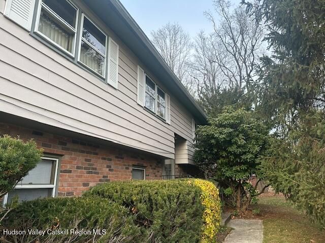 86 Pine Bush Road, Stone Ridge, NY 12484