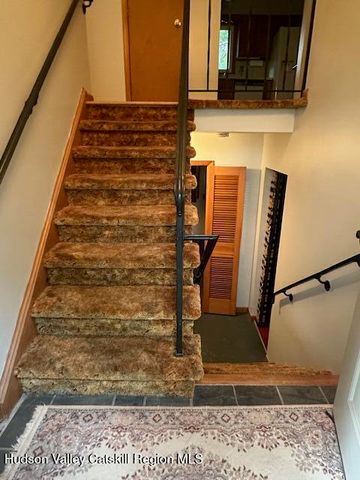 86 Pine Bush Road, Stone Ridge, NY 12484