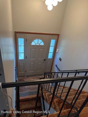 86 Pine Bush Road, Stone Ridge, NY 12484