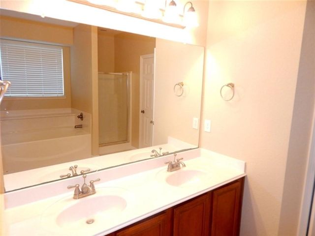 814 Levi Bend, Magnolia, TX 77354