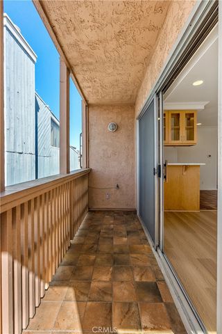 600 Monterey Boulevard 8, Hermosa Beach, CA 90254