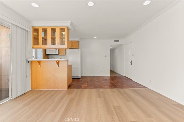 600 Monterey Boulevard 8, Hermosa Beach, CA 90254