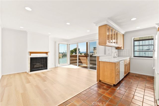 600 Monterey Boulevard 8, Hermosa Beach, CA 90254