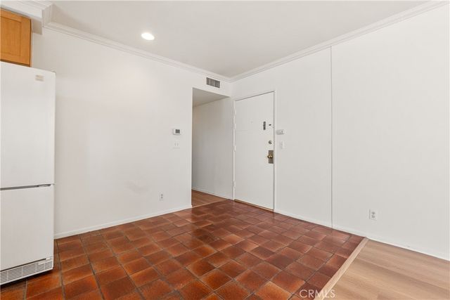 600 Monterey Boulevard 8, Hermosa Beach, CA 90254