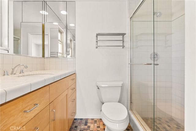 600 Monterey Boulevard 8, Hermosa Beach, CA 90254