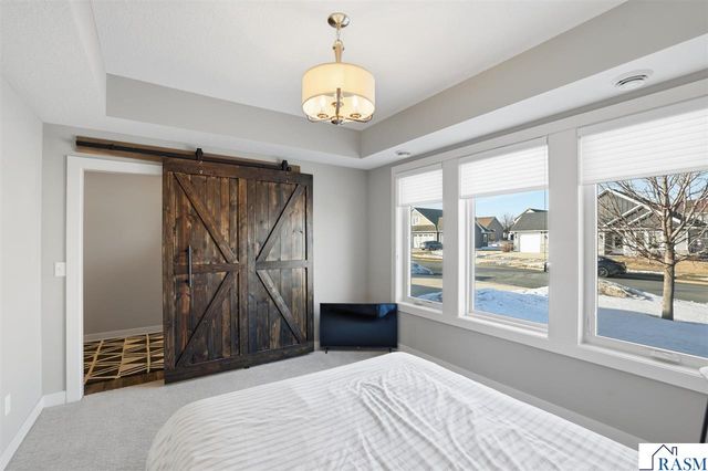 1214 SE Tikalsky Street, New Prague, MN 56071