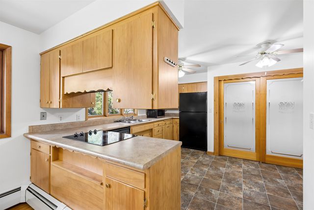10416 N College Cir, Spokane, WA 99218