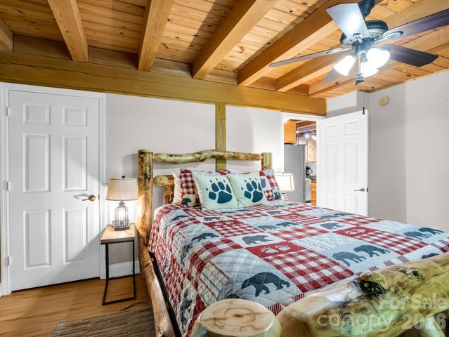165 Dream Road, Hendersonville, NC 28792