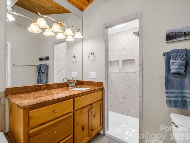 165 Dream Road, Hendersonville, NC 28792