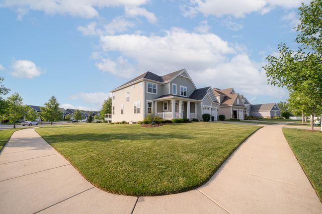 1172 Hyde Park, Crown Point, IN 46307