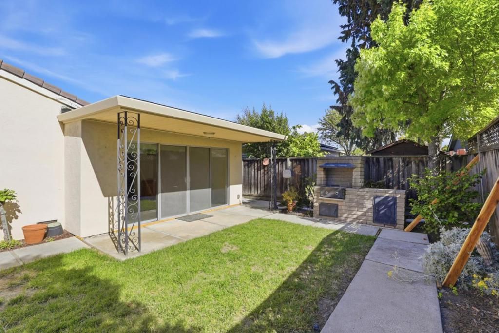 Image 35 of property listing at 4373 Vistapark Drive, San Jose, CA 95136