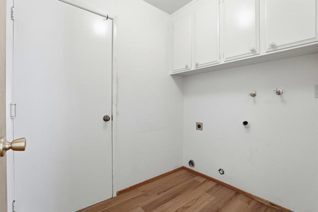 Image 37 of property listing at 4373 Vistapark Drive, San Jose, CA 95136