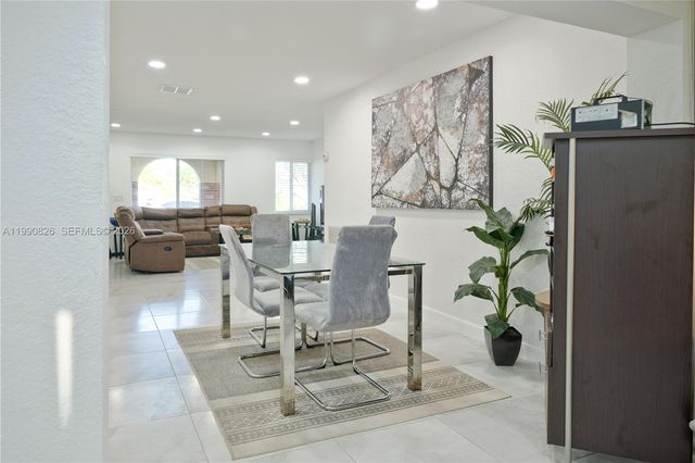 4391 NW 12th Terrace, Deerfield Beach, FL 33064