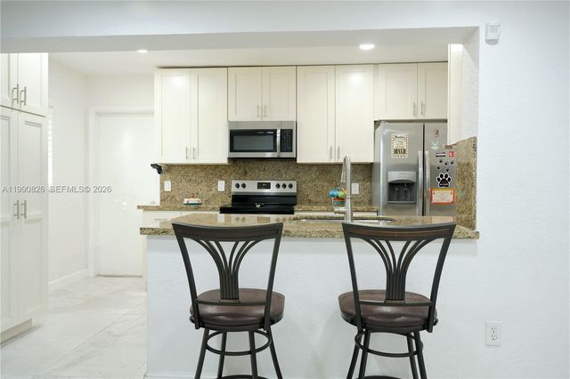 4391 NW 12th Terrace, Deerfield Beach, FL 33064