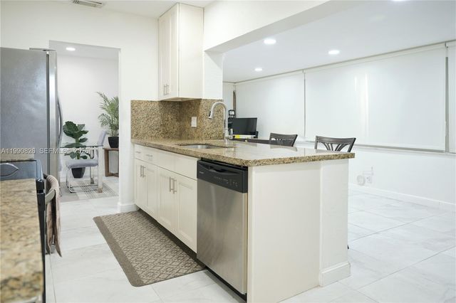 4391 NW 12th Terrace, Deerfield Beach, FL 33064
