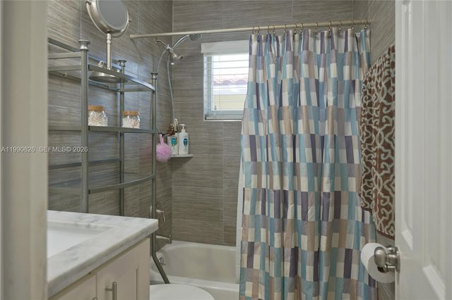 4391 NW 12th Terrace, Deerfield Beach, FL 33064
