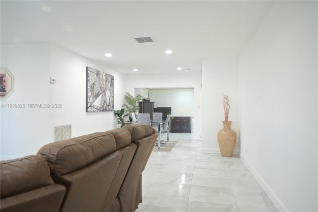 4391 NW 12th Terrace, Deerfield Beach, FL 33064