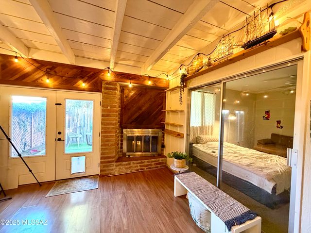 4202 N Limberlost Place, Tucson, AZ 85705