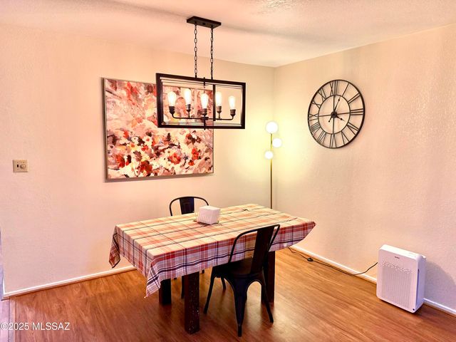 4202 N Limberlost Place, Tucson, AZ 85705