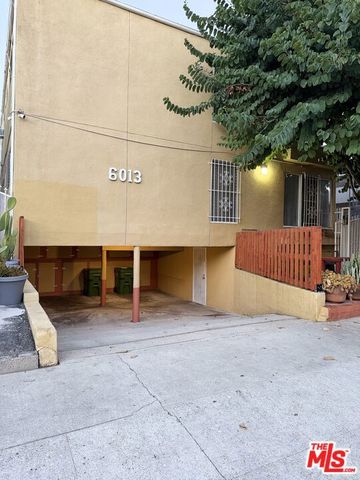 6013 Carlton Way 1, Los Angeles, CA 90028