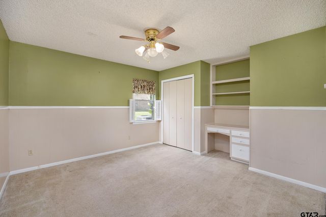 2827 Fairfax Dr, Tyler, TX 75701