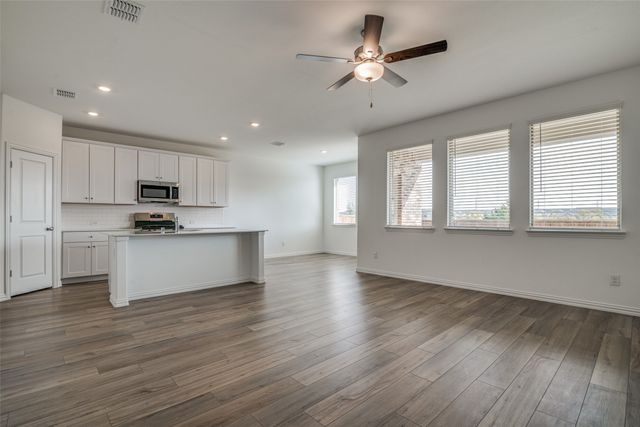 4001 Kaufman Court, Little Elm, TX 75068