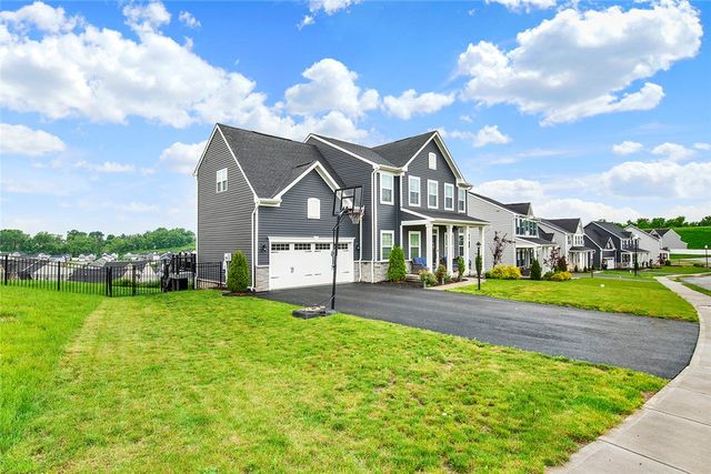 5774 Sabato Dr, North Huntingdon, PA 15642