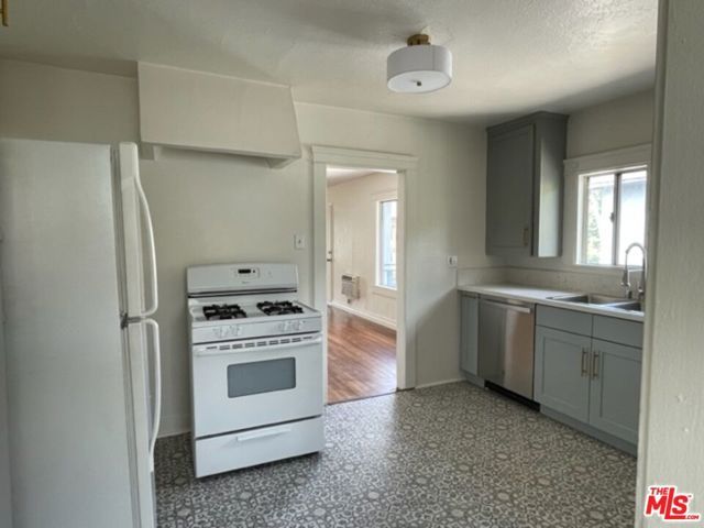 1306 Talmadge Street, Los Angeles, CA 90027