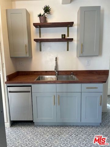 1306 Talmadge Street, Los Angeles, CA 90027