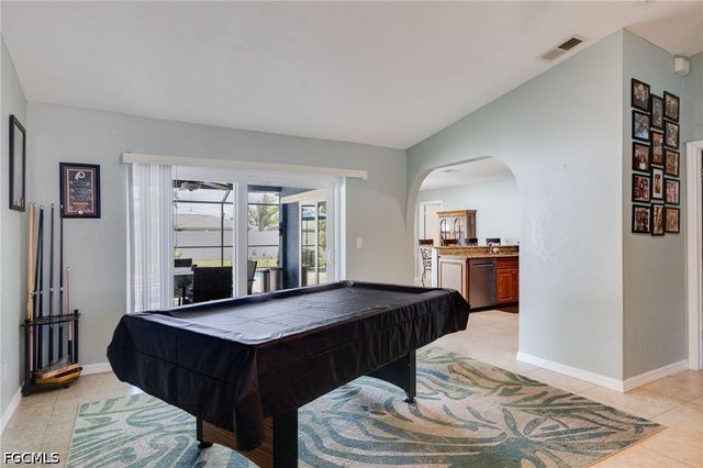 321 Santa Barbara BLVD, Cape Coral, FL 33991