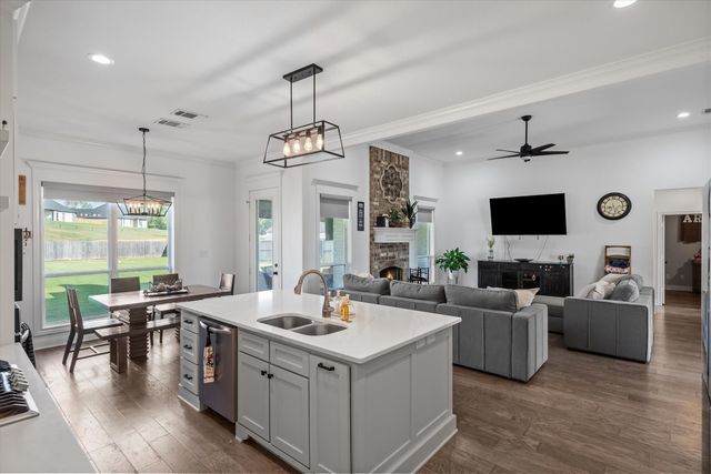 14312 COUNTY ROAD 192, Tyler, TX 75703
