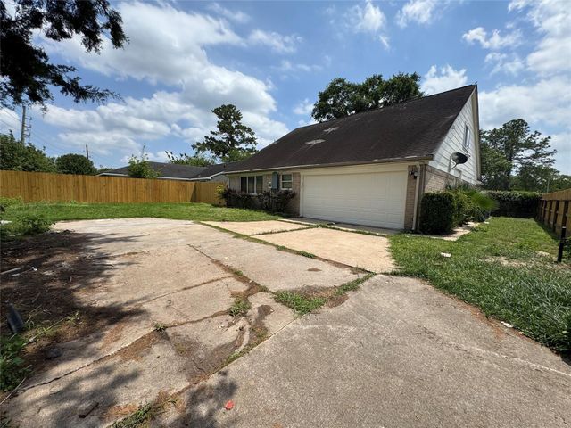 22018 Elsinore Drive, Katy, TX 77450