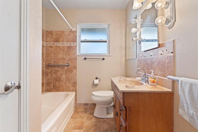 1516 W 43rd Street, Houston, TX 77018