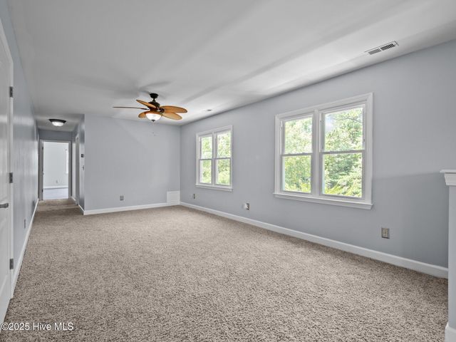 639 W Shore Drive, Swansboro, NC 28584