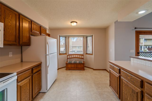 5912 Aspen Circle, Johnston, IA 50131