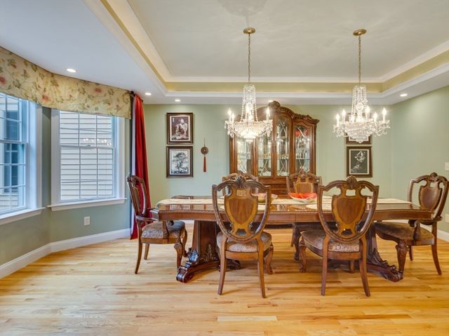 14 Nassau Drive, Winchester, MA 01890
