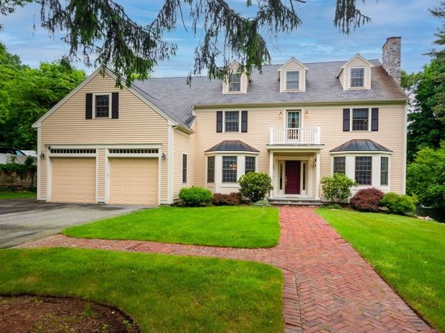 14 Nassau Drive, Winchester, MA 01890