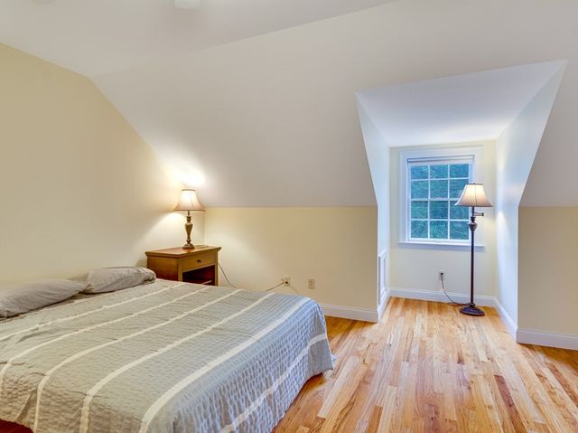 14 Nassau Drive, Winchester, MA 01890