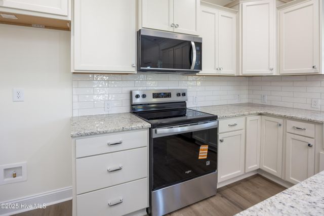 101 Sunny Acres Lane, Clinton, NC 28328