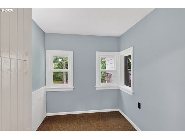 15833 S FORSYTHE Rd, Oregon City, OR 97045