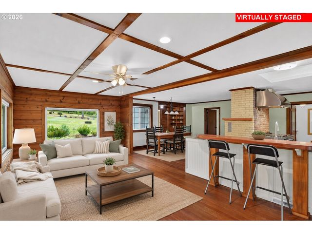 15833 S FORSYTHE Rd, Oregon City, OR 97045