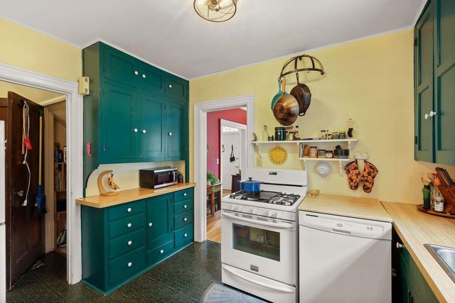 1928 Commonwealth Avenue, Madison, WI 53726