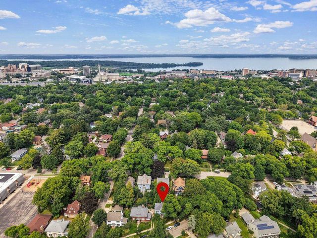1928 Commonwealth Avenue, Madison, WI 53726