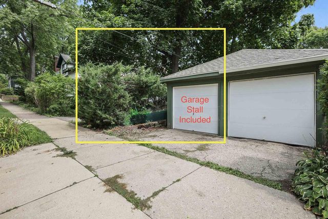 1928 Commonwealth Avenue, Madison, WI 53726