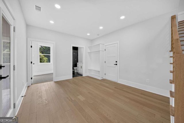 210 lacey, Loganville, GA 30052