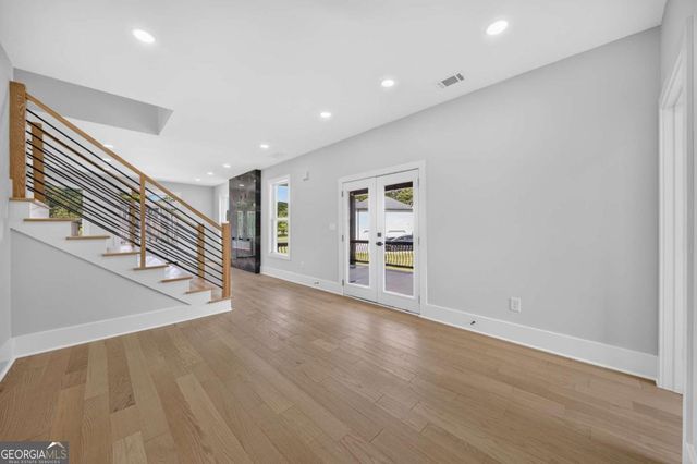 210 lacey, Loganville, GA 30052