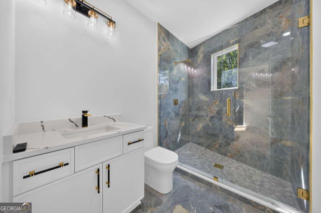 210 lacey, Loganville, GA 30052