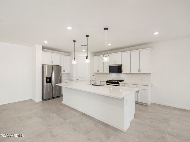 37069 W MONTSERRAT Street, Maricopa, AZ 85138