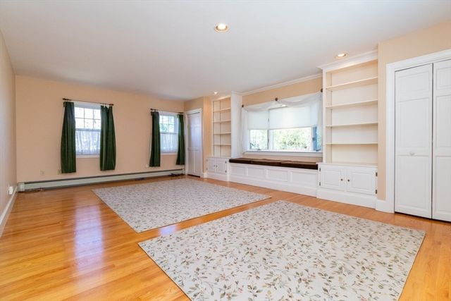 67 Park Ave, Braintree, MA 02184