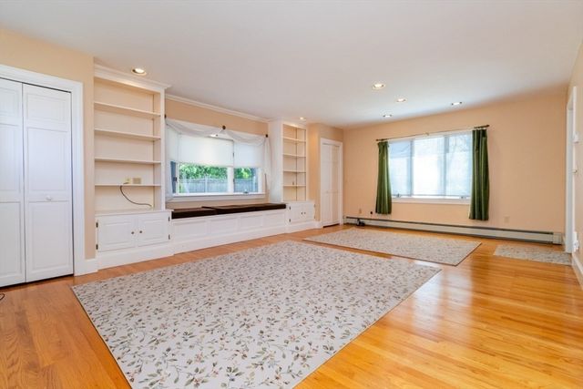 67 Park Ave, Braintree, MA 02184